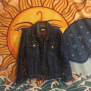 Denim jacket100% cotton size large
